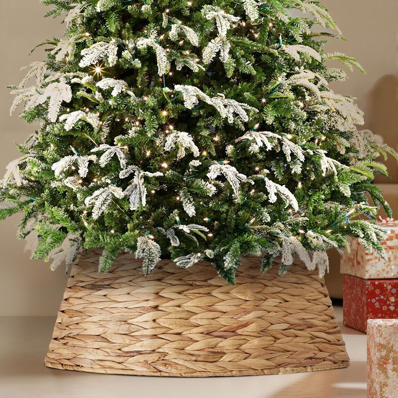 Pre-Lit Artificial Christmas Tree with Branch Tips 250 Incandescent Lights Foldable Base for Home Office Party Green White Snow Flocked Design